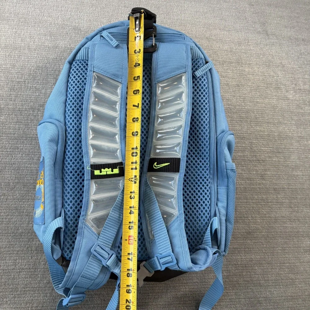 Nike LeBron James Basketball Backpack Blue Bubble Straps Lightweight Pockets